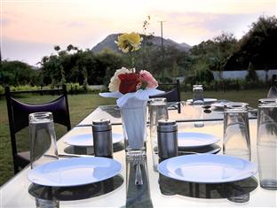 Hotel Devi Palace Udaipur Kültér fotó